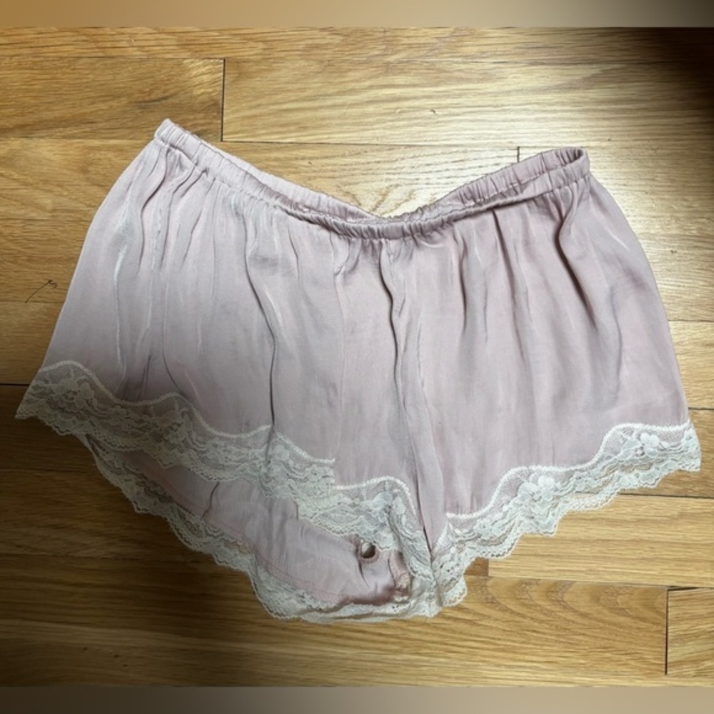UO Juliette Lace-Satin Micro Short Out From Under